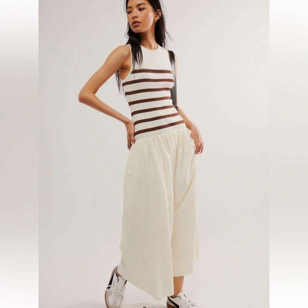 SOVERE Rhythm Stripe Mix Dress - Picture 1 of 4